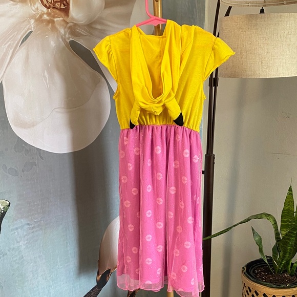 Pokemon Yellow and Pink Dress with Pikachu Heart size 6/6x - Picture 4 of 5